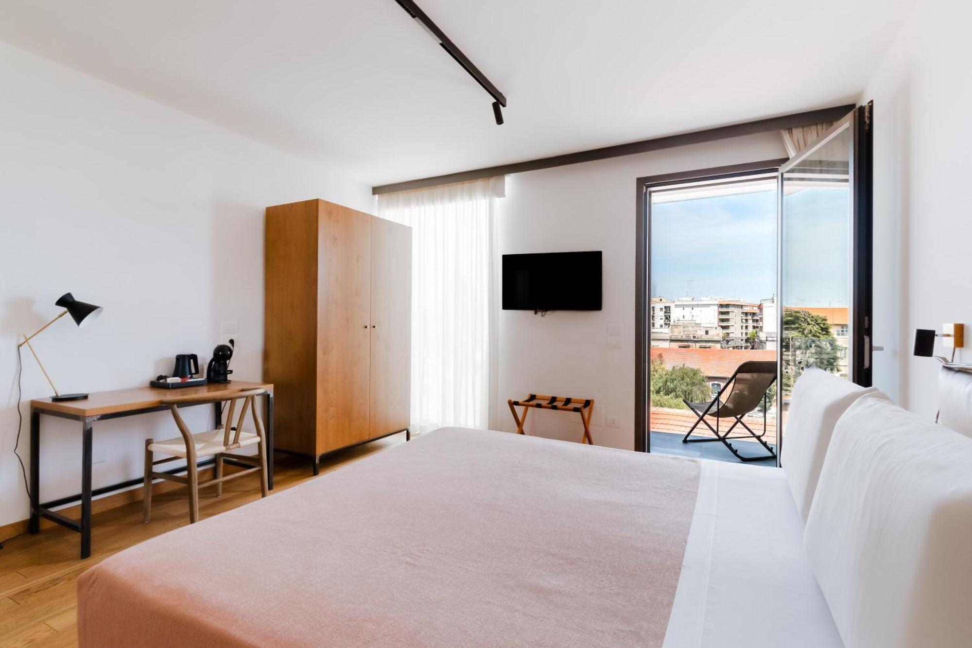 Glass House - Smart Rooms & Parking Lecce Zewnętrze zdjęcie